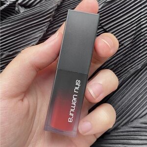 Shu Uemura Rouge Unlimited Liquid Matte Lip Color -M BR 01